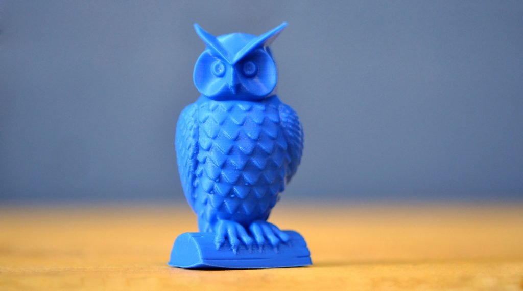 aesthetic 3D printed model of an owl