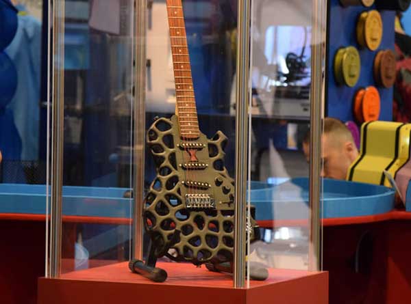 black widow 3d printed guitar