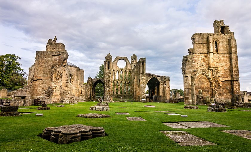 facade of derelict cathedral to be digitised