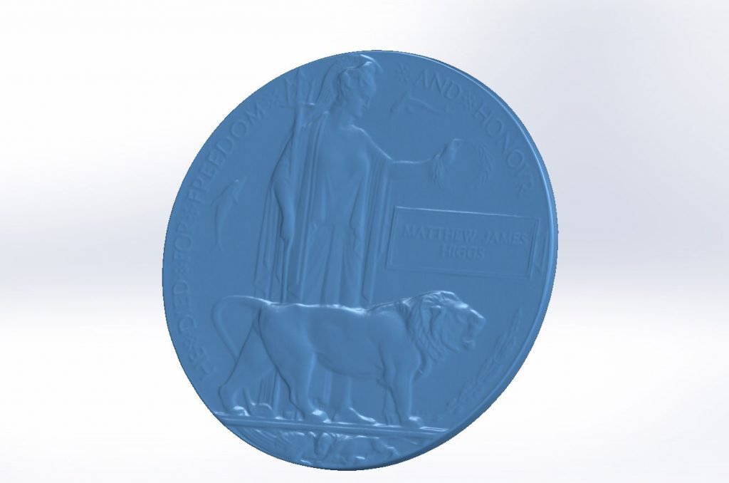 3D scanning a WW1 medal.